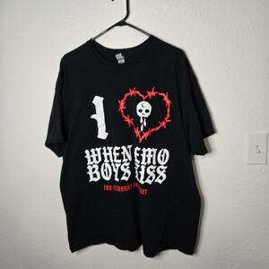 I <3 When Emo Boys Kiss T Shirt - Size 2x - The Funeral Portrait